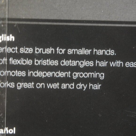 New in Package Wet Brush--Kid size with kid grip detangle--pretty pink c… - Picture 4 of 4